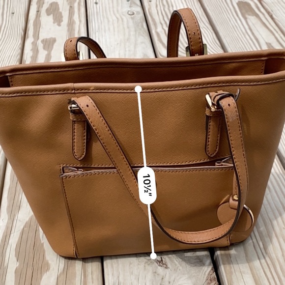 Micheal Kors Shoulder Bag - Picture 9 of 9